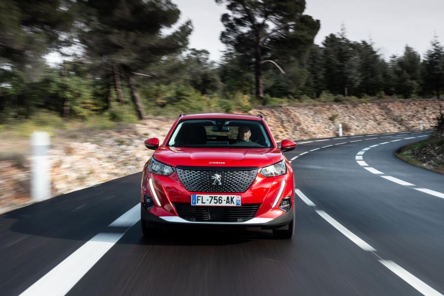  Peugeot 2008 2019 года  (WW) (фото 22 из 42)